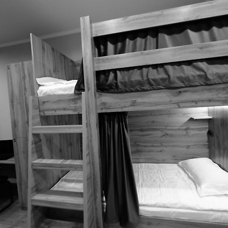 Cozy Hostel Μπισκέκ Εξωτερικό φωτογραφία